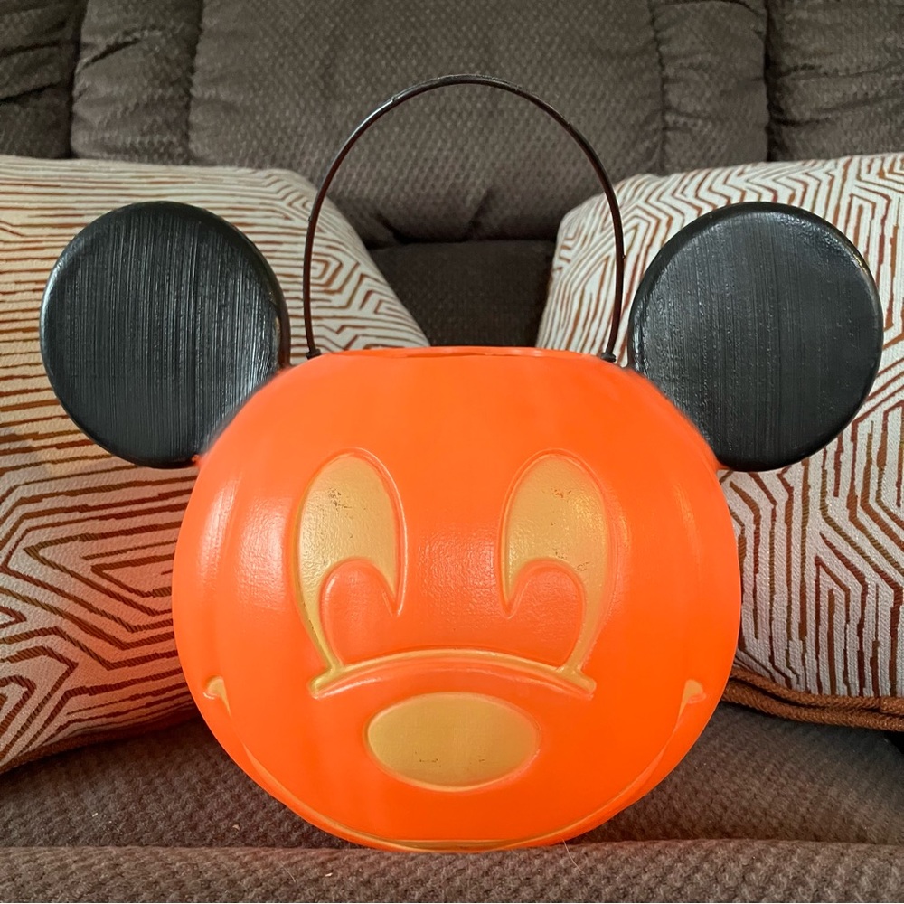 Vintage Halloween Mickey Mouse Trick-or-Treat Pumpkin Blow Mold Candy Bucket